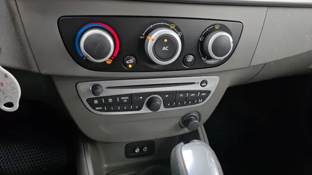 Renault SM3