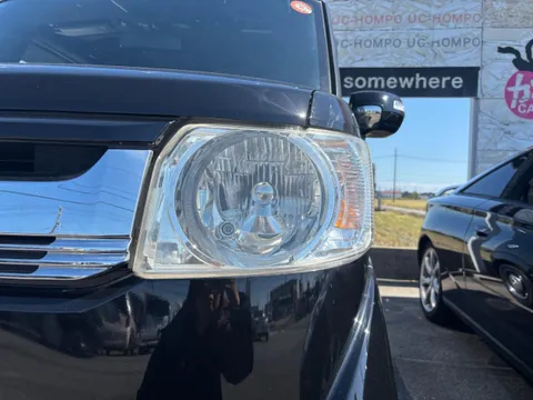 Honda N-BOX Slash