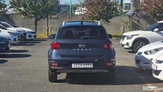 Hyundai Venue