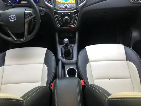 Changan CS35
