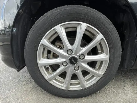 Daihatsu Mira Tocot