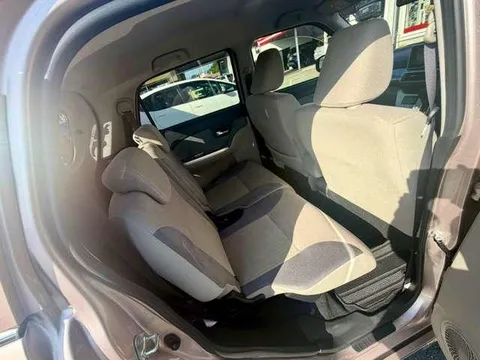Toyota Pixis Joy