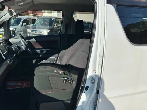 Suzuki Wagon R Stingray
