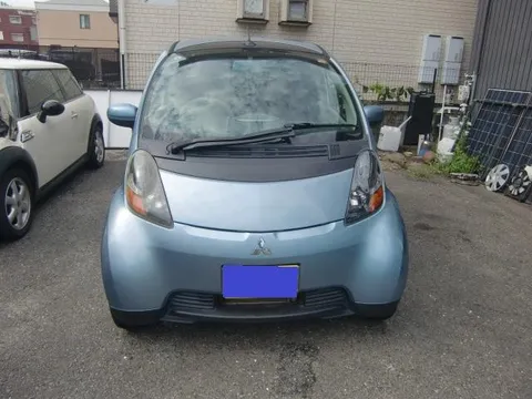 Mitsubishi I