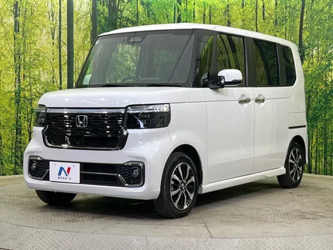 Honda N-BOX Custom
