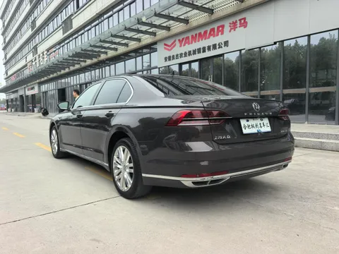Volkswagen Phideon