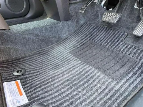Daihatsu Mira Tocot