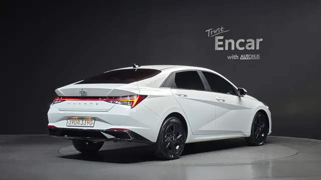 Hyundai Elantra (Avante)