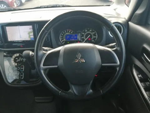 Mitsubishi eK Space Custom