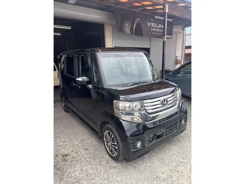 Honda N-BOX Plus Custom