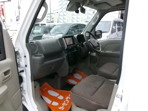 Nissan Clipper