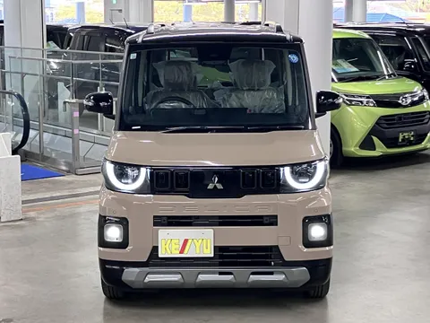 Mitsubishi Delica Mini