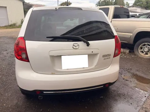 Mazda Verisa