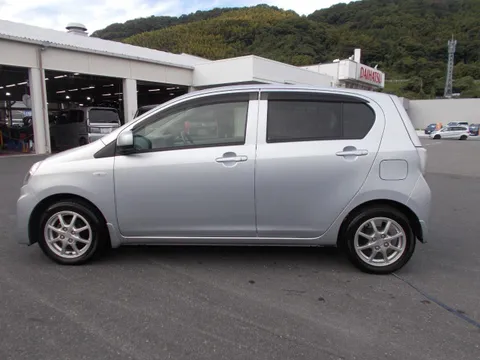 Subaru Pleo