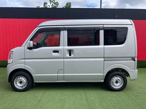 Nissan Clipper