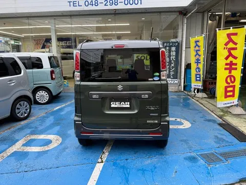 Suzuki Spacia Gear