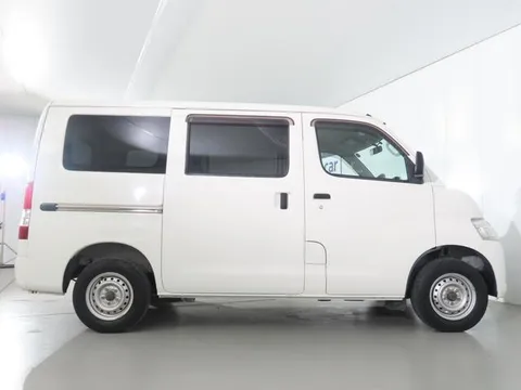 Toyota TownAce Van