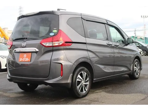 Honda Freed Plus