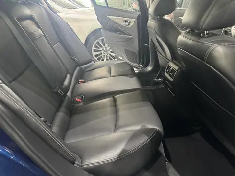 Infiniti Q50L