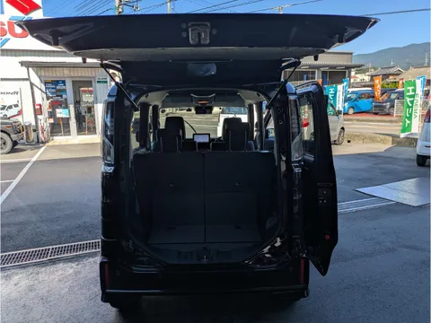 Suzuki Spacia Custom