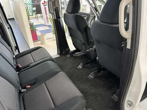 Honda Freed Plus