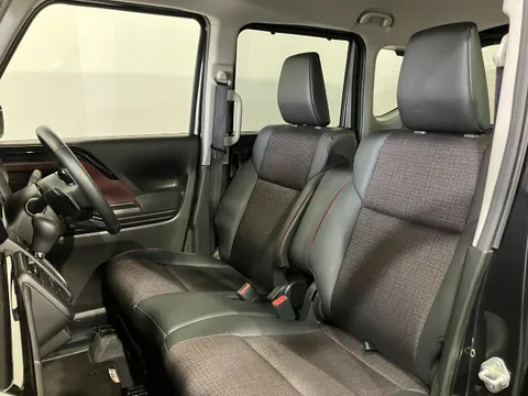 Suzuki Spacia Custom