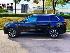Hongqi HS7