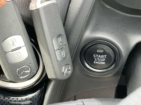Mazda Mazda2 (Demio)