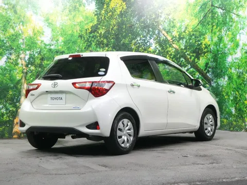 Toyota Yaris (Vitz)