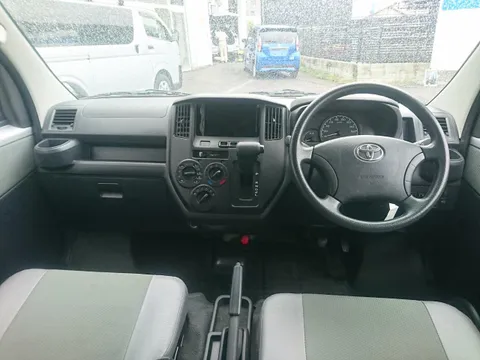 Toyota TownAce Van
