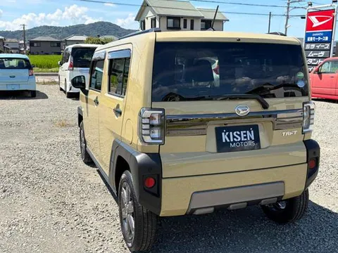 Daihatsu Taft