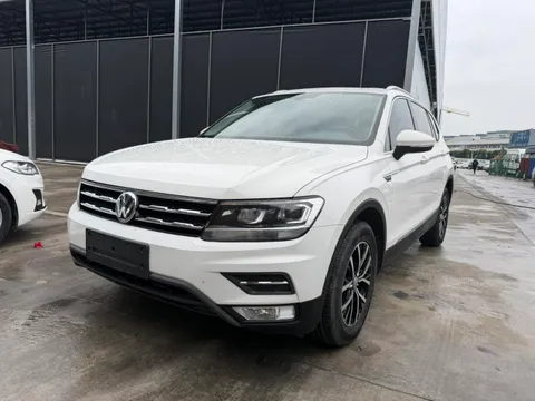 Volkswagen Tiguan L