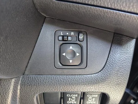 Mitsubishi eK Space Custom
