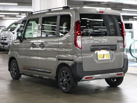 Suzuki Spacia Gear