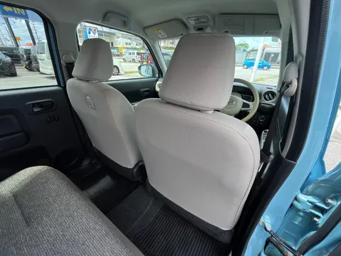 Daihatsu Mira Tocot