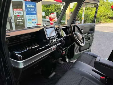 Suzuki Spacia Custom