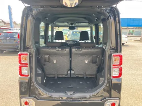 Toyota Pixis Mega
