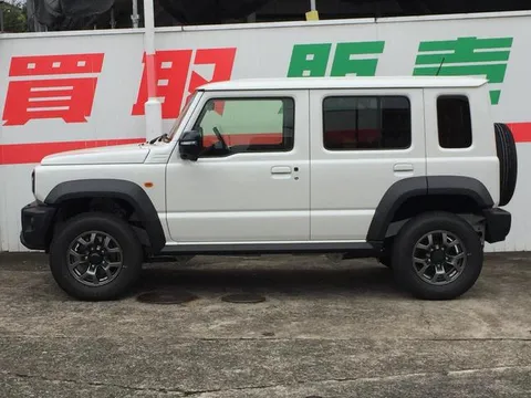 Suzuki Jimny Nomade