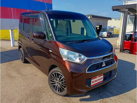 Mitsubishi eK Space