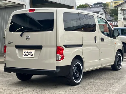 Nissan Vanette
