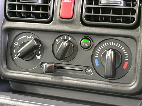 Nissan Clipper Truck