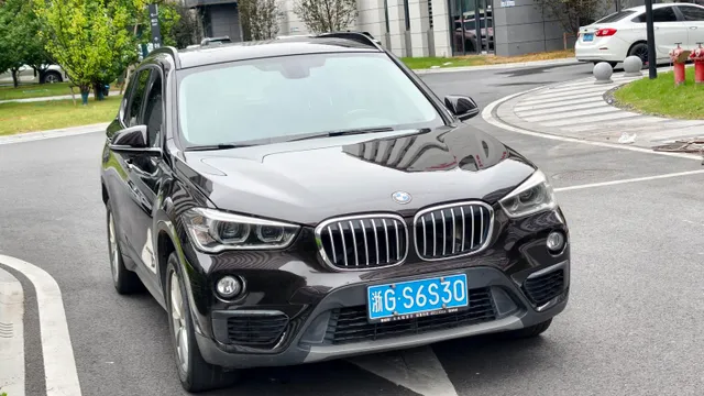 BMW X1