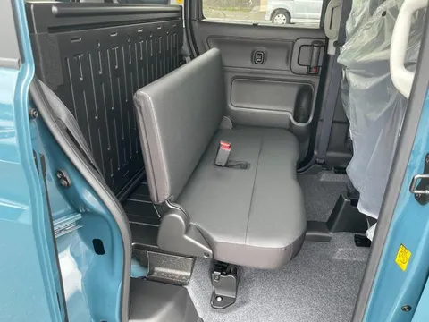 Suzuki Spacia Base