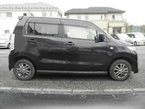 Suzuki Wagon R Stingray
