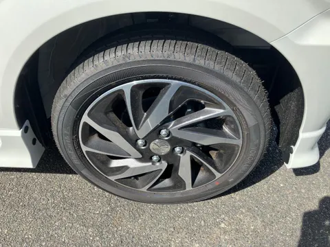 Mazda Flair