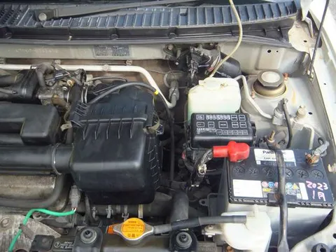 Daihatsu Mira Gino