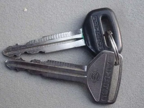 Daihatsu Esse