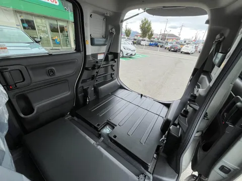 Suzuki Spacia Base