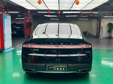 Lincoln MKZ