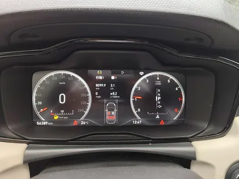 Lynk & Co 02